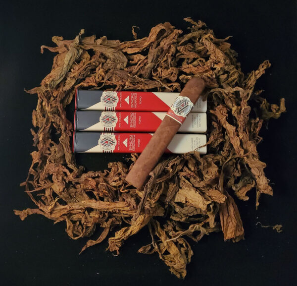 Avo Syncro Nicaragua Box Pressed Toro Tubo (6" x 54)